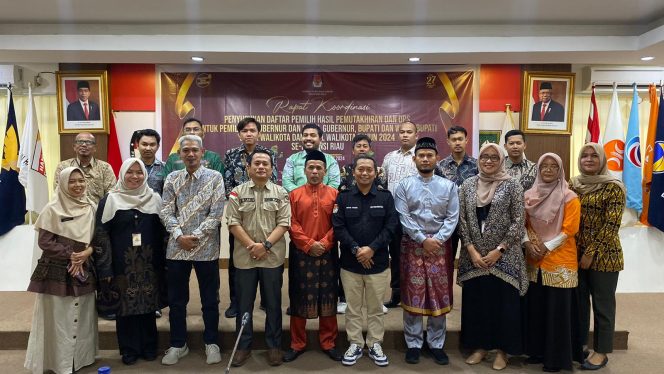 
					Gelar Rakor Penyusunan Daftar Pemilih Hasil Pemutakhiran dan DPS Untuk Pemilihan 2024, Ini Kata KPU Riau