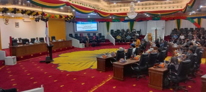 
					Wakil Ketua DPRD Sunardi Pimpin Sidang Paripurna Laporan Pansus Terhadap LKPJ Bupati Tahun 2024