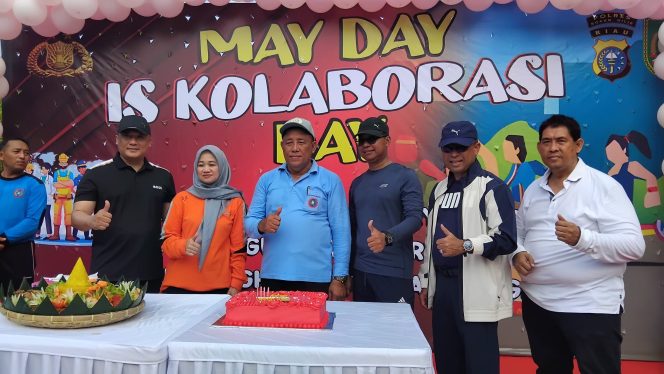 
					Momen May Day, Wabup Rohil Serukan Kolaborasi Lintas Sektor Antara Pemda, Pelaku Usaha, dan Serikat Pekerja