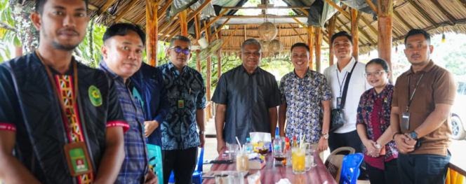 
					Kadis Kominfoss Hadiri Coffee Morning Bersama Ketua Pengadilan Negeri Teluk Kuantan