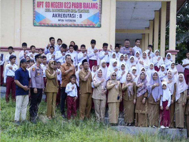 
					Tinjau SD Rusak dan Terkendala Listrik di Kampung Baru, Ini Kata Wabup Misharti