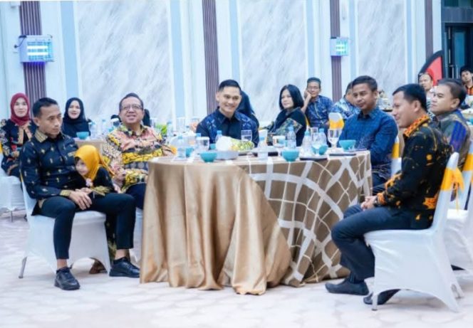 
					Bupati Kampar Hadiri Acara Pisah Sambut Ketua Pengadilan Negeri Bangkinang Kelas IB