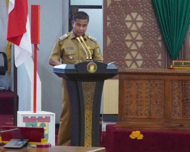
					Rapat Paripurna Pansus LKPJ 2025, Bupati Kampar Sambut Baik Poin-poin Evaluasi