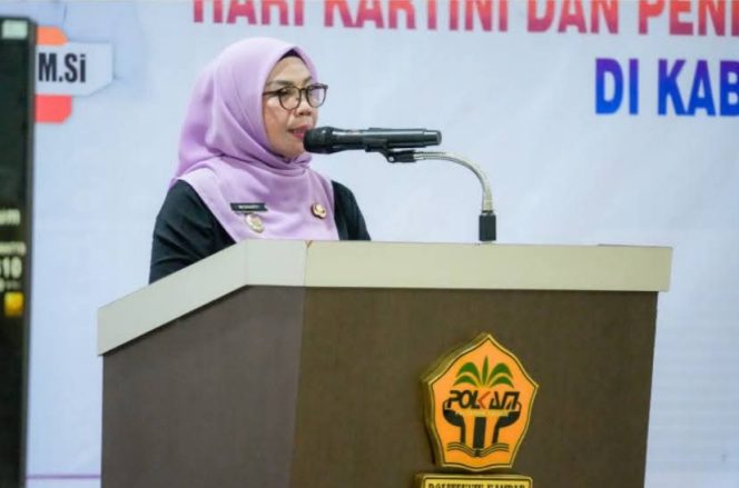 
					Resmi Buka Pelatihan Pembuatan Sabun dan Minyak Kelapa Sawit di Polkam, Ini Kata Wabup Misharti